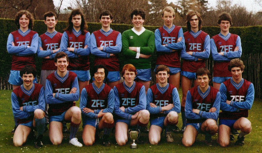 Team photo 1983-84